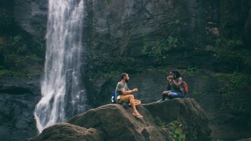 2 Nights 3 Days Shillong Cherrapunjee Dawki Mawlynnong Tour_6